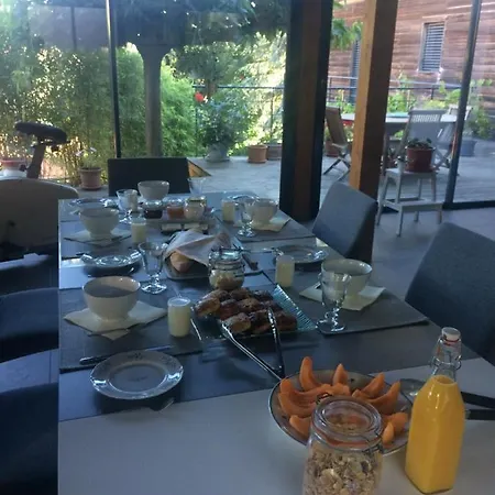 Les Terrasses De Bed & Breakfast 3*
